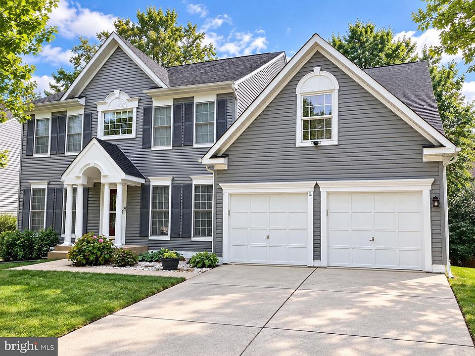 2nd image of 8016 Moss Bank Dr