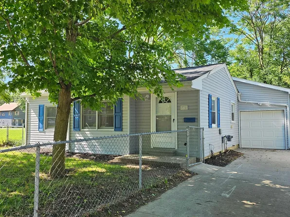 371 Roosevelt Ave, Mount Morris, MI 48458