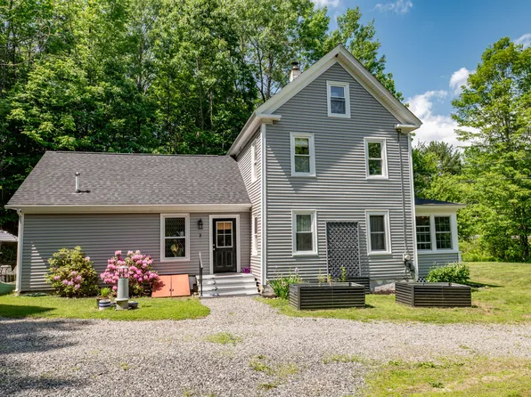3 Adell Road, Readfield, ME 04355