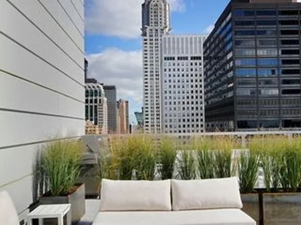 325 Lexington Avenue image 13 of 15