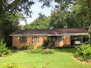 69 Pecan Dr, Lucedale, MS 39452