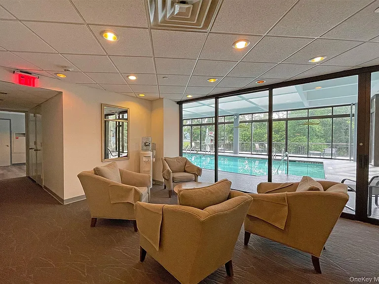 50 E Hartsdale Ave #2H — Photo 20