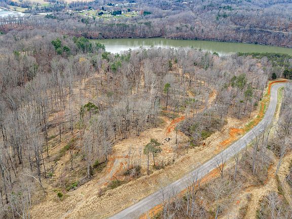 3rd image of 2 Moorman Rd