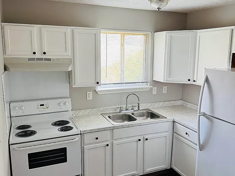 The Flats at 1200 — Photo 14