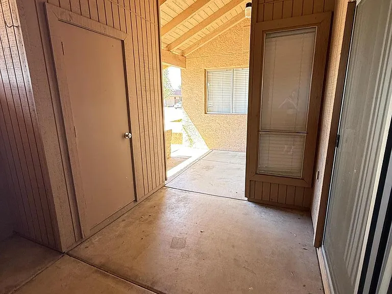 312 W Yukon Dr #2 — Photo 18