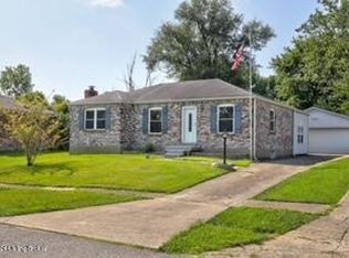 6114 Kirkwood Ct, Louisville, KY 40229