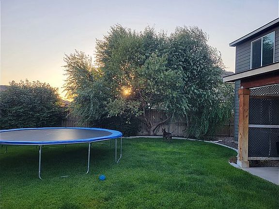2nd image of 8810 Wilshire Dr