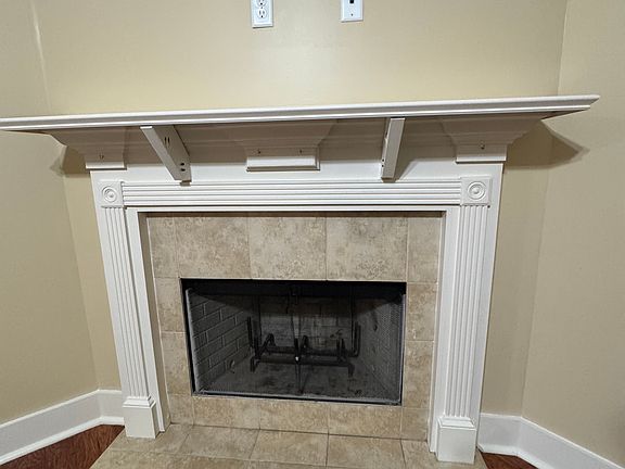 2nd image of 432 Tree Line Dr