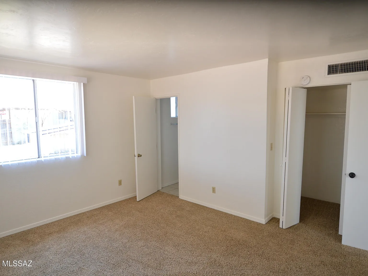 2 bed, 2.0 bath, 862 sqft, $1,195 — Photo 4