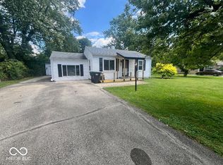 1069 Rita Dr, Greenwood, IN