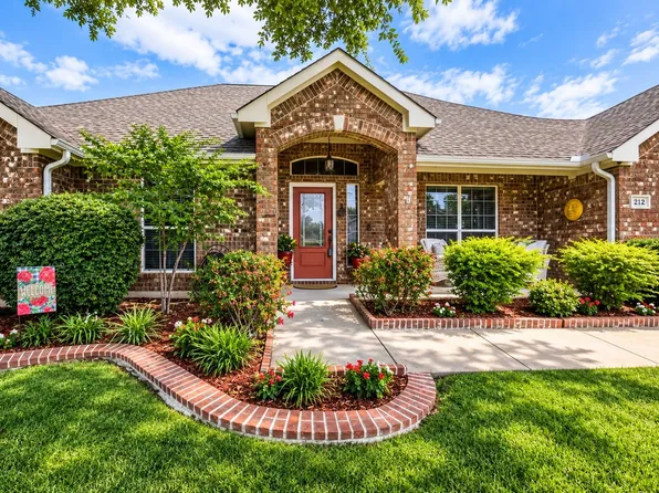 212 Pinewood Trl, Forney, TX 75126