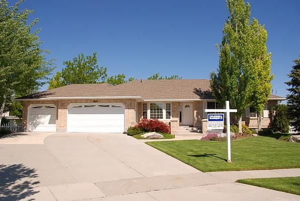 1st image of 10876 S Shelbrooke Dr