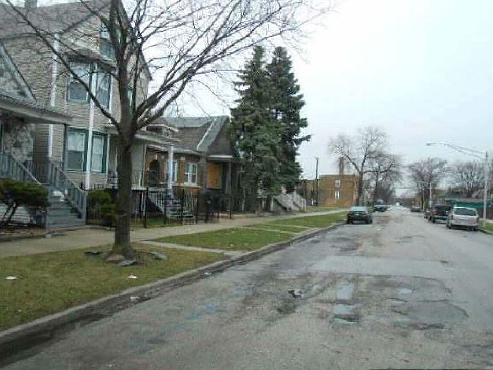 2nd image of 7128 S Marshfield Ave