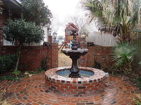 5th image of 174 Sugarwood Blvd