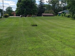 1127 Mount Pleasant East St, Greenwood, IN 46142