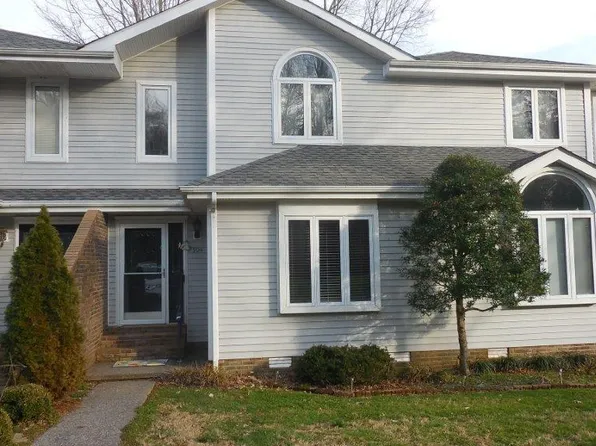 904 Stonebrook Dr, Paducah, KY 42003