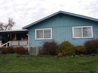 318 Spencer Hill Ln, Oakland, OR 97462