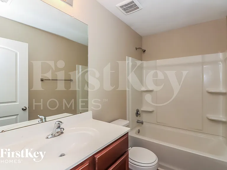 8015 Distant Harbor Rd — Photo 13