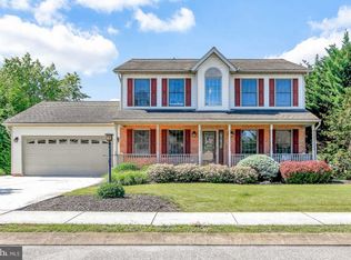 26 Hickory Ln, Littlestown, PA 17340