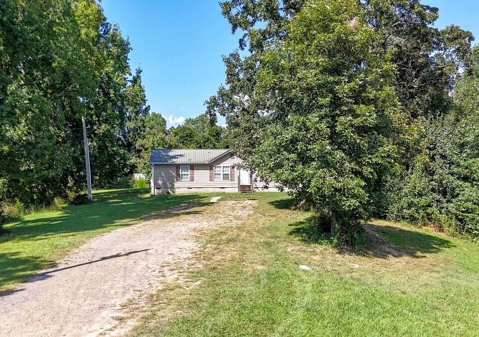 1st image of 4382 Dews Pond Rd SE