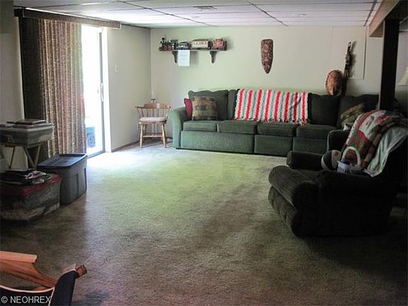 3rd image of 1415 Sackett Hills Dr