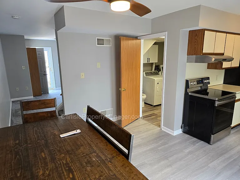 57 W Cabin Hollow Rd #4 — Photo 7