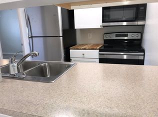 1854 Abbey Rd APT 201, West Palm Beach, FL 33415