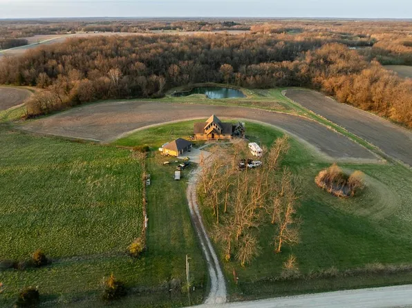 730 NE 1400th Rd, Windsor, MO 65360
