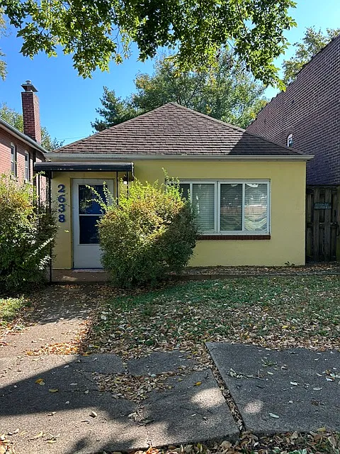 2 bed, 1007 sqft, $1,395 — Photo 2