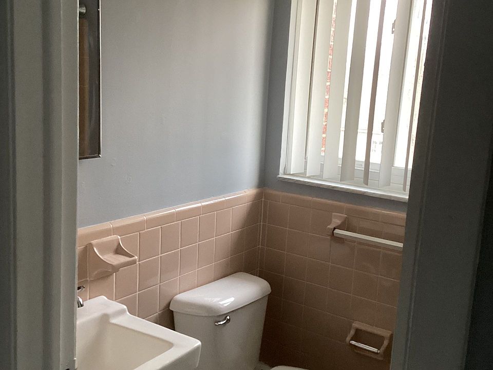 415 E Mill St # 10903000, photo 6