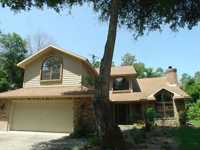 6016 Park Ridge Dr.