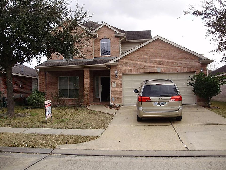 1st image of 10010 Driftwood Park Dr
