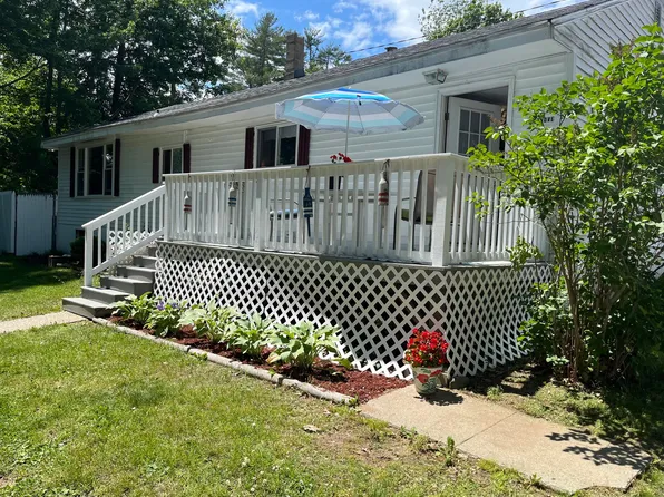 35 Grove Avenue, Old Orchard Beach, ME 04064