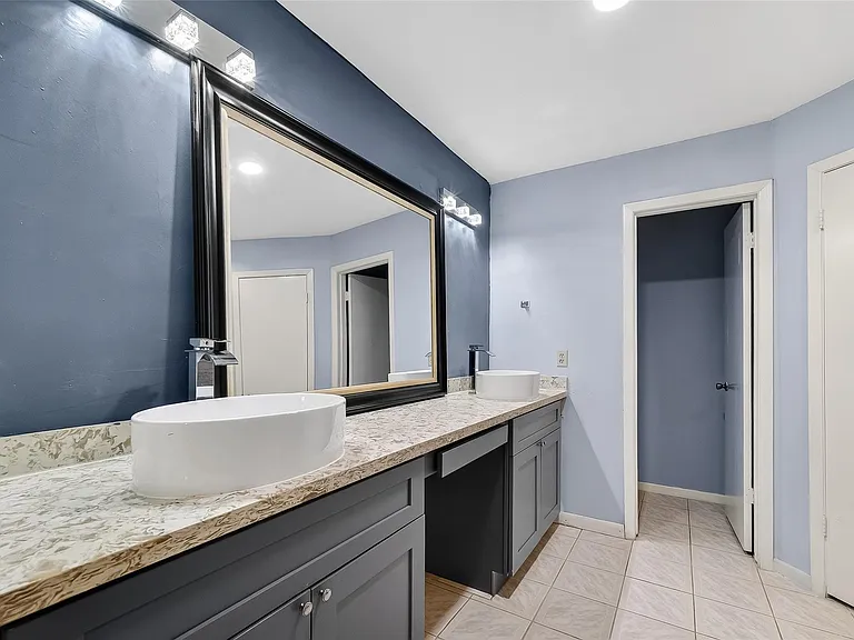 10706 Sagebluff Dr — Photo 12