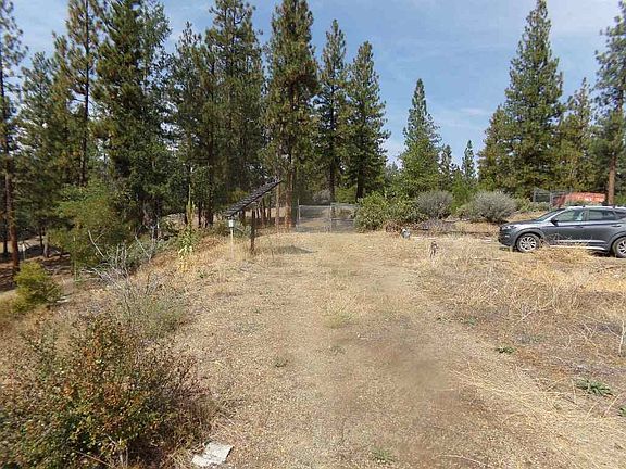 5th image of 1421 McKeen Rd