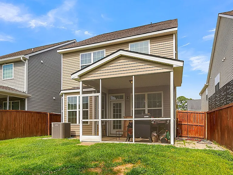 8903 Skipping Rock Ln — Photo 37