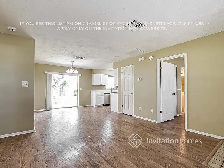 119 Oaxaca Ln — Photo 3