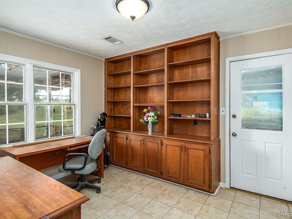 28th image of 11286 Old Pike Rd