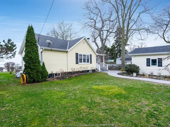 389 Erie View Ave, Essex, ON N0R 1G0