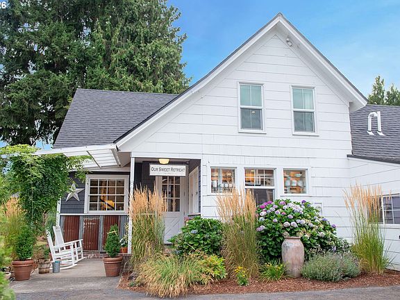 2nd image of 10925 SW Wilsonville Rd