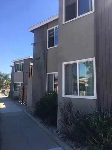 5558-5562 Dairy Ave Photo 1