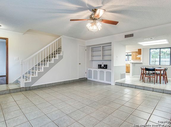5th image of 4406 Shavano Woods St