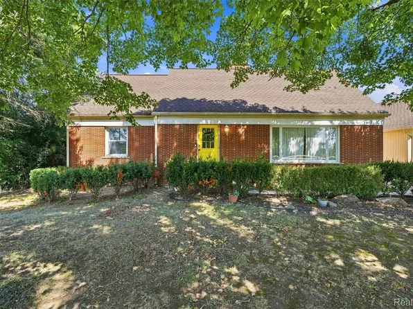 49940 Proctor Rd, Canton, MI 48188