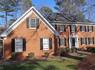 878 Guinevere Way, Lilburn, GA 30047