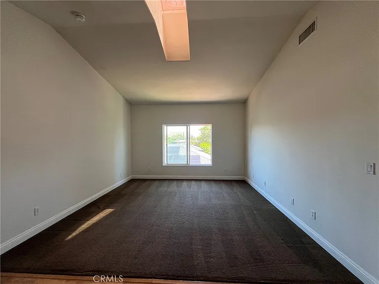 16611 McPherson Ave — Photo 7