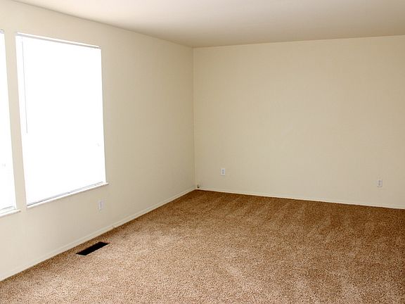 2nd image of 5336 Old Troy Pike