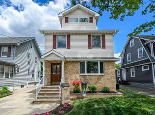 521 Spruce St, Roselle Park, NJ 07204