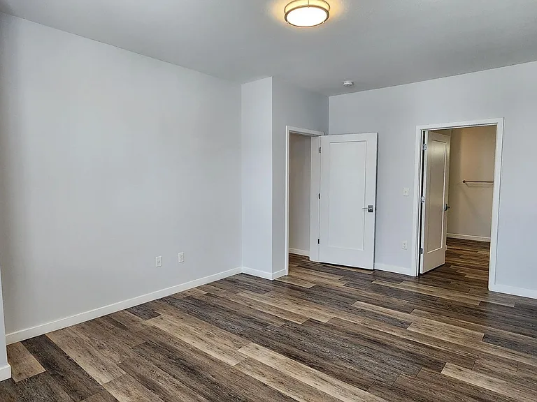 River Rock Apartments — Photo 135