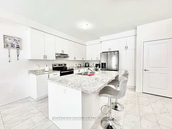 2nd image of 79 Calypso Ave