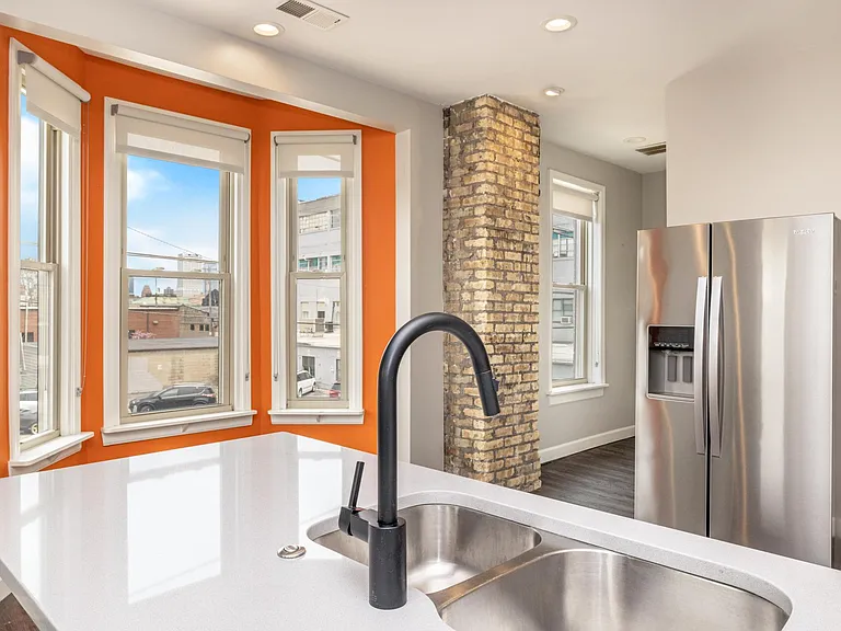 920 S 2nd St #2 — Photo 22